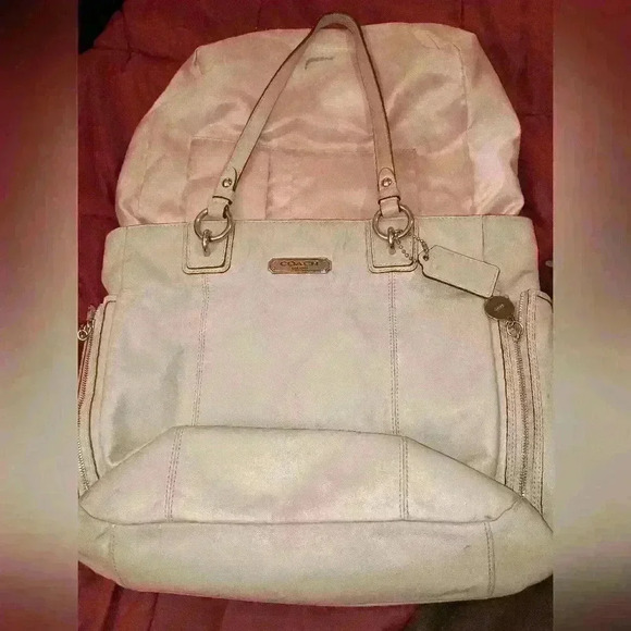 Coach Leather Tan Brown Handbag purse - Picture 2 of 11